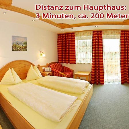 Familienhotel Central St. Johann in Tirol Szoba fotó