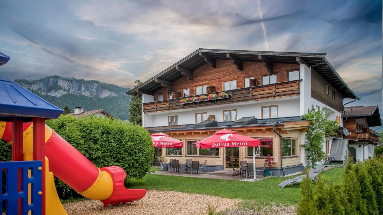 Familienhotel Central St. Johann in Tirol Kültér fotó