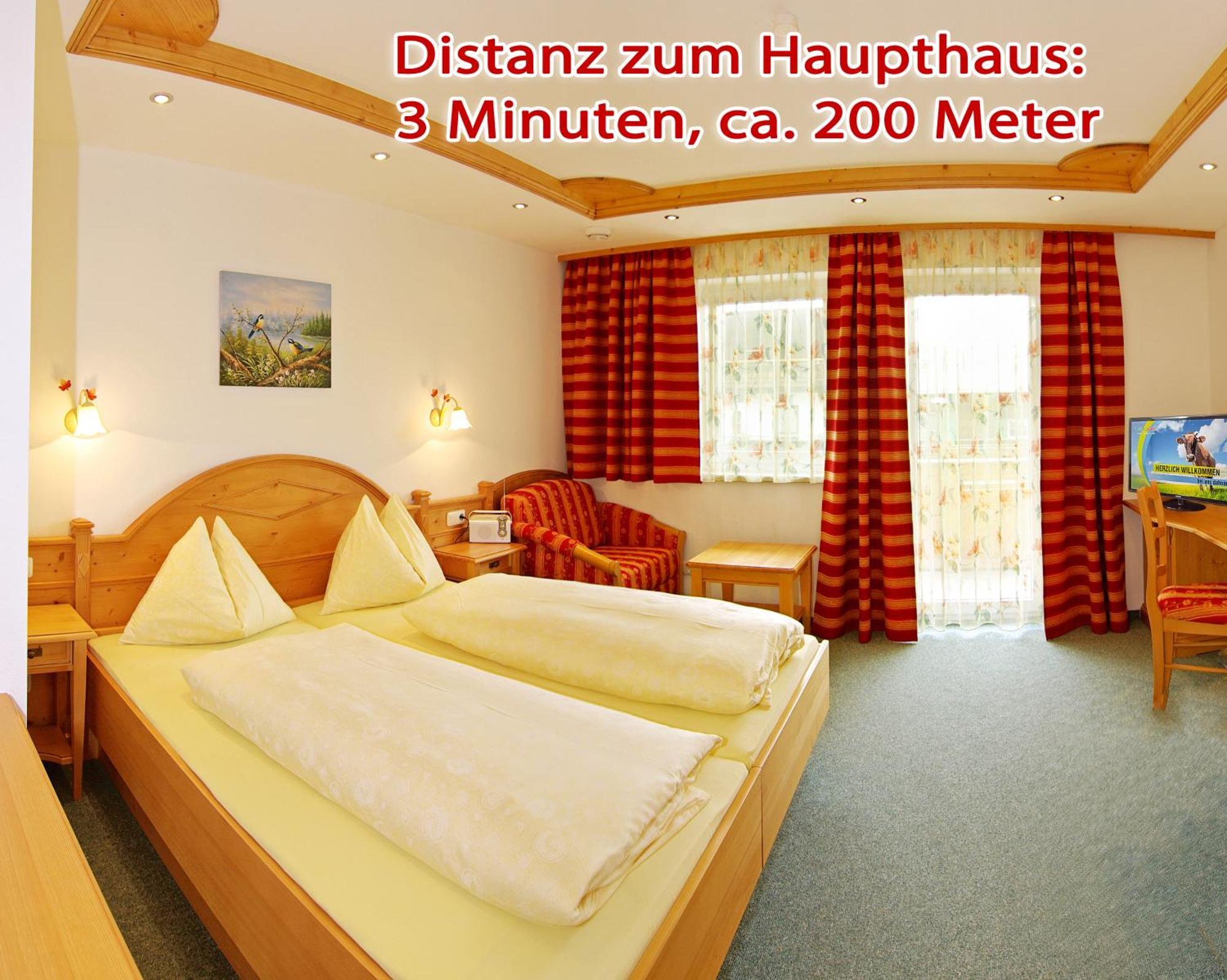 Familienhotel Central St. Johann in Tirol Szoba fotó