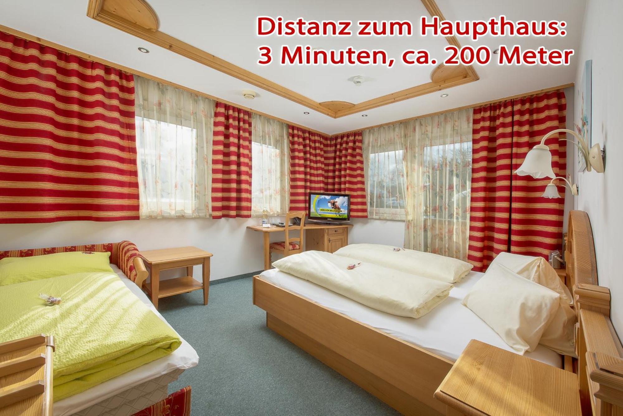 Familienhotel Central St. Johann in Tirol Szoba fotó